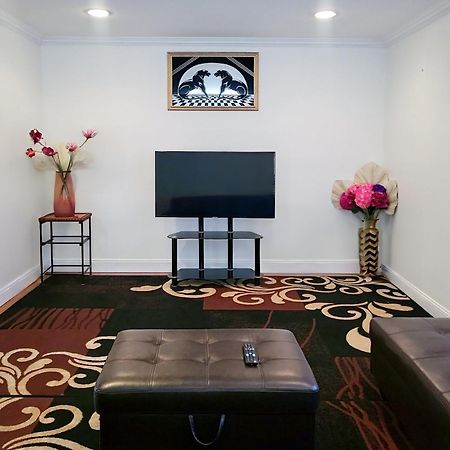 Modern Comfort Stays 알렉산드리아 외부 사진